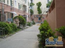 八号线低总价 阁楼做好了 精装采光好拎包入住