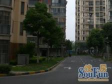 新理想花园 2室1厅 东 南 西北 北