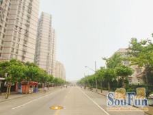 新上房源,名人苑公园尽收眼底,采光刺眼,两卫户型,有钥匙