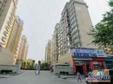 业主诚售电梯小高层,四开间朝南,大户型,不靠高架