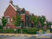 泰晤士小镇4室2厅2卫南