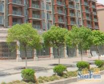 小区少有带阁楼房子在售电梯洋房社区一梯两户