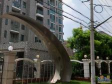 06年复式,可塑性强,4房送露台,位置安静,带车位