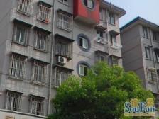 诚售 价格可谈 一房价格买两房 有车位 中环 非顶