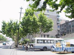 满五年唯一楼间距开阔,楼下建国北路2*5号地铁A口