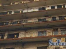 近宁国路12号线长阳创谷 大润发 两居室配套成熟