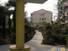 北滨江精装低层一房,近地铁出行便利,配套全业主诚售