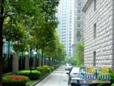 近商圈,交通便利,诚意出售,刚需好房