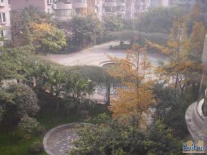 格林花园4室2厅东南南