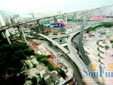 菜园坝公交站 南区路平街上三楼江景房 低价出售