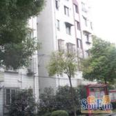 卫生间全明,小区景观位置,小区中心位置,主卧朝南