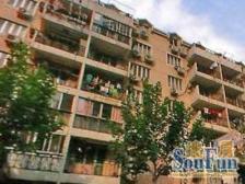 花园小区,地铁口,户型正,南北通,总价低板式2房