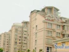 装修齐全,主卧朝南,小区中心位置,得房率高