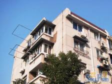 牡丹江路主干道旁边,成熟小区,总价低,满5年