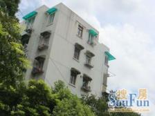 低楼层,上下楼方便,百米地轨口