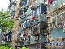 拎包入住,一梯两户,不靠马路,增院子,业主诚意出售,店长推荐