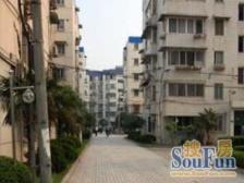 东边套全明、商品房、一梯两户、中间楼层,不靠路,不靠外环!