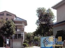 主卧朝南,小区中心位置,大开间,底楼房