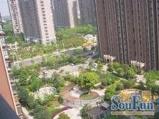 地杰湖景大三房,楼层佳,采光刺眼,满五随时签