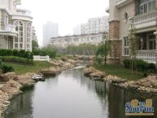 联排别墅,小区位置安静,诚意出售,看房方便,价可谈