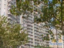 电梯三开间朝南,精装修,安静位置,业主诚意出售