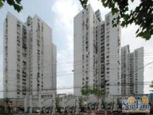 精装修,诚意出售,价格好谈,电梯房