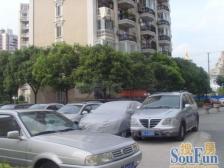 一梯一户小高层!前方采光无遮挡!厅宽四米三大两房!