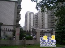 新上房源,狮山复式大户,位置和楼层都很好,业主诚售