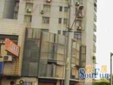 滨江大楼1室1厅南