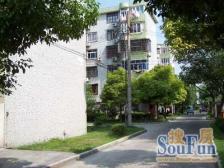 控江路1200弄+带阁楼+有窗户+楼层好+近地铁