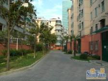 长春小区1室南朝向400.00万元/套出售