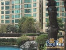 虹桥路400弄小区1室1厅1卫南朝向530.00万元/套出售