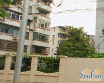 一梯四户,主卧朝南,交通便利,近地铁