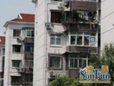 低总价的两房 诚意出售 看房方便 靠近中环百联的