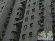 房型好,全明景观,使用空间大,出门地铁,可改两房