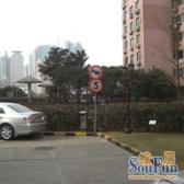 荣城花苑4室1厅南北