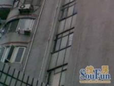 满二年,户型正气,总价低,精装修,有电梯