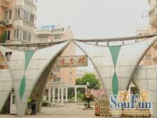 推窗即观景,舒适且宜居,带车位及有钥匙,且花园位置