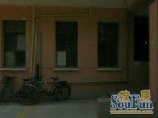 环球港旁+全明户型+ 金沙江路站500米+ 配套成熟交通方便