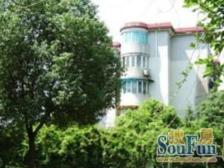 新上多层三楼楼全明三房 小区花园位置 享受安静