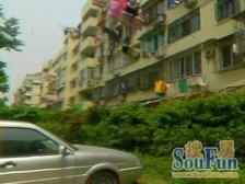 商品房,一梯三户,大主卧朝南,厨卫朝北,全明户型