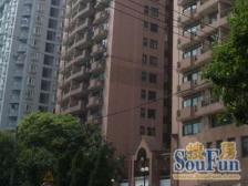 外销品质 客厅看小区花园景观 带地下产权车位 精装修