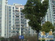 此房买进满五年,新装修可以直接入住,房东诚意出售