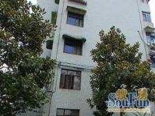 此房满五年,买进高,税费少,交通便利,业主诚意出售