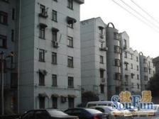 低总价一房 双一梯可用 诚意卖 带院子面积多 看房随时