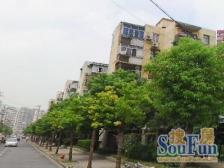 电梯房,交通便利户型和朝向好,急售,价格可谈