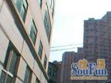 小区景观位置,主卧朝南,小区中心位置,厨卫朝北