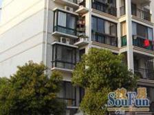 双辽支路70弄小区3室通透南北朝向420.00万元/套出售