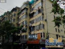 新上房源,诚意出售,看房随时可看,有钥匙。