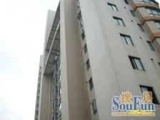 空中别墅,使用面积200平!精装修配套齐全